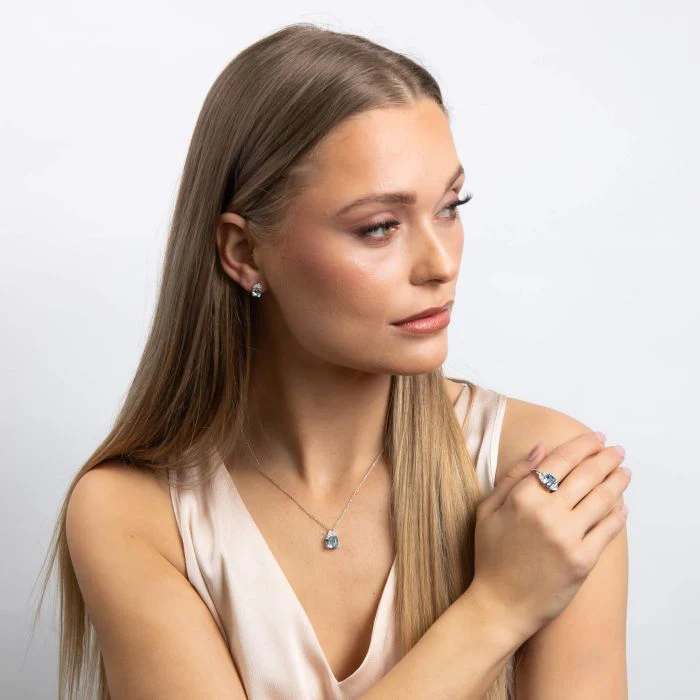 Diamonfire Aquamarine Blue Zirconia Trilogy Ring - Image 3