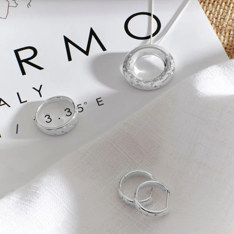 Silver Starry Night Ring with CZ - Image 3
